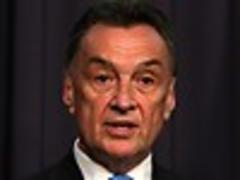 Labor 'forcing pace' on live betting